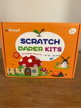 Kmuysl Scratch Paper Kit NWT